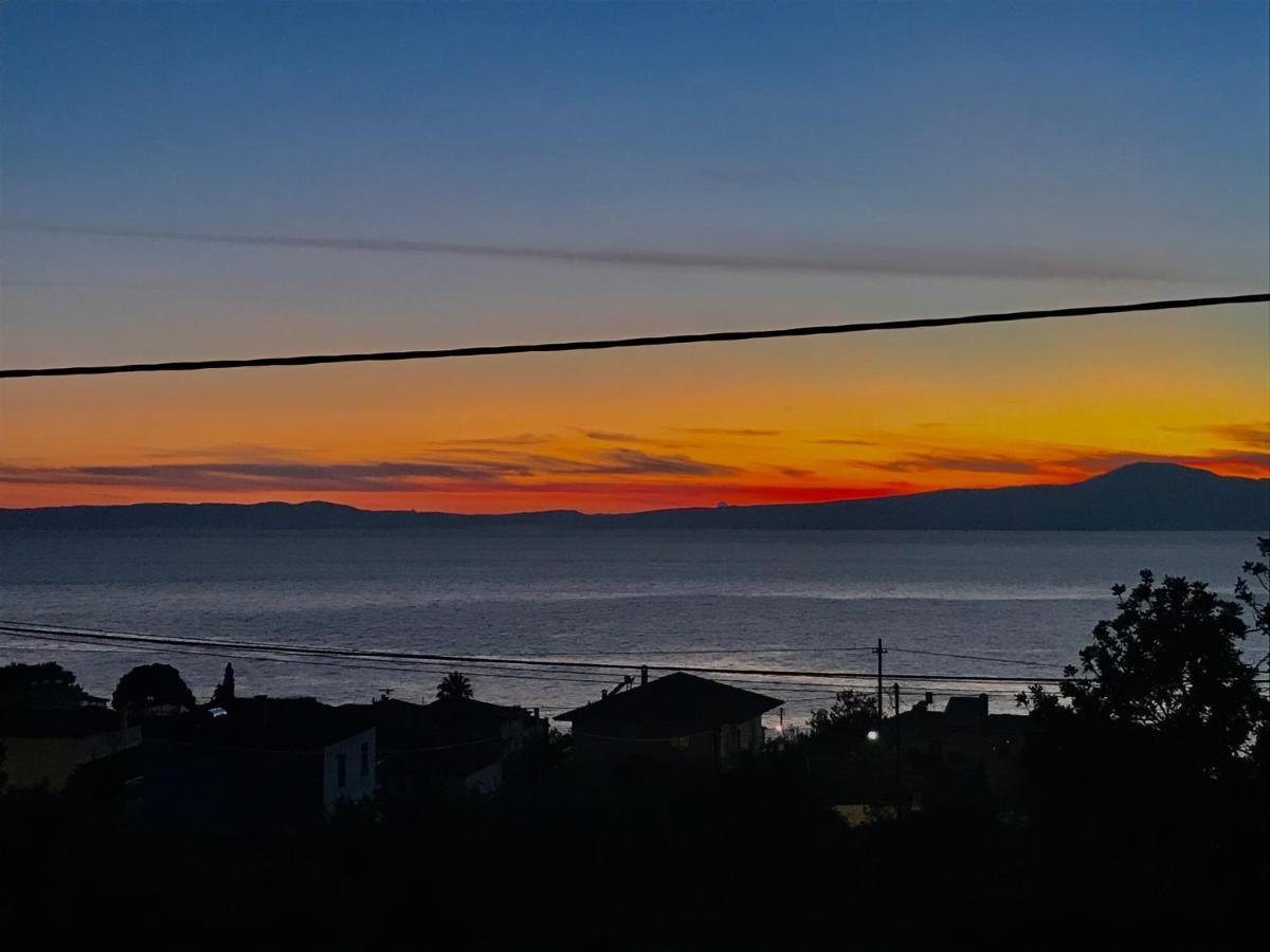 Mountain & Sea Apartment Kalamata Bagian luar foto