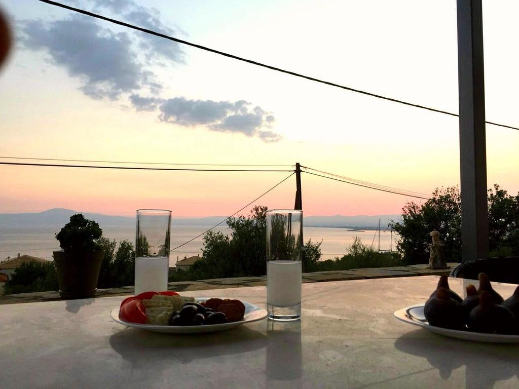 Mountain & Sea Apartment Kalamata Bagian luar foto